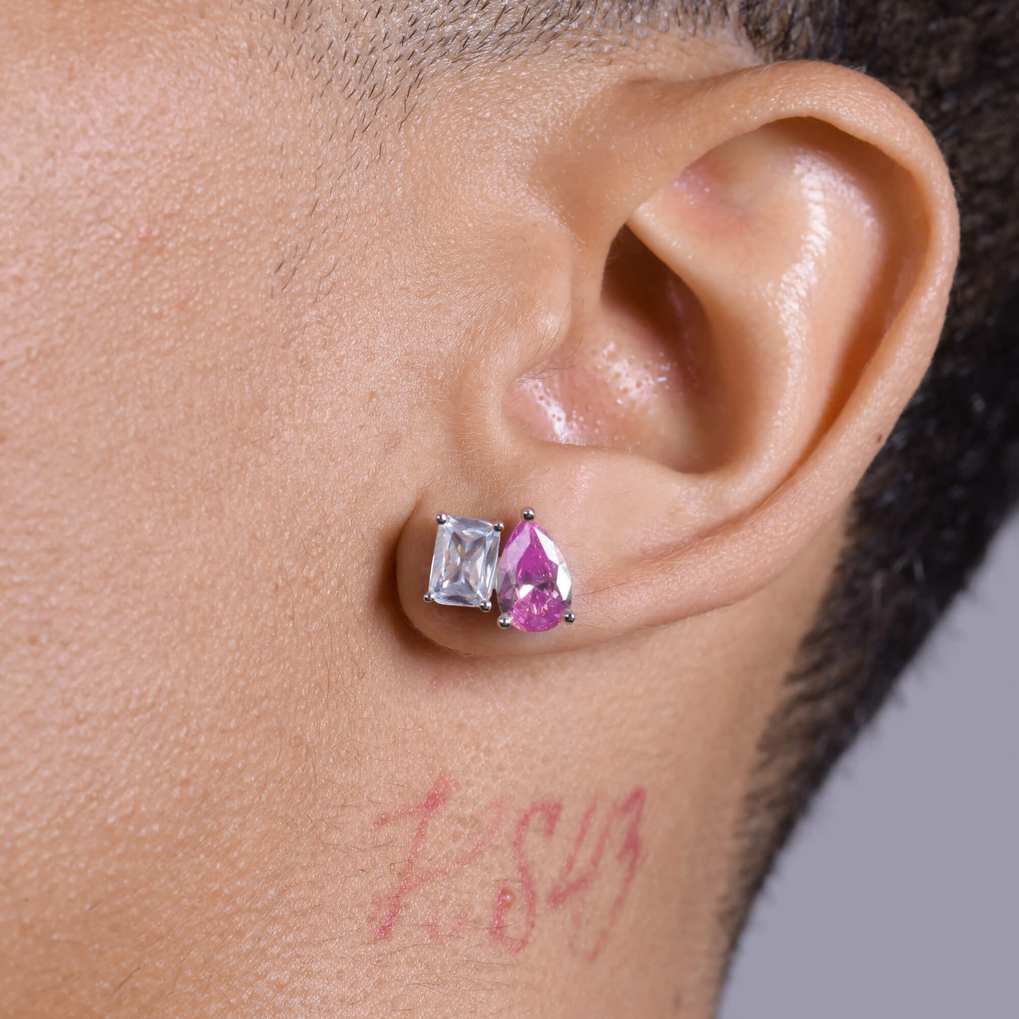 Moissanite S925 Toi et Moi Stud Earrings – Emerald & Pear