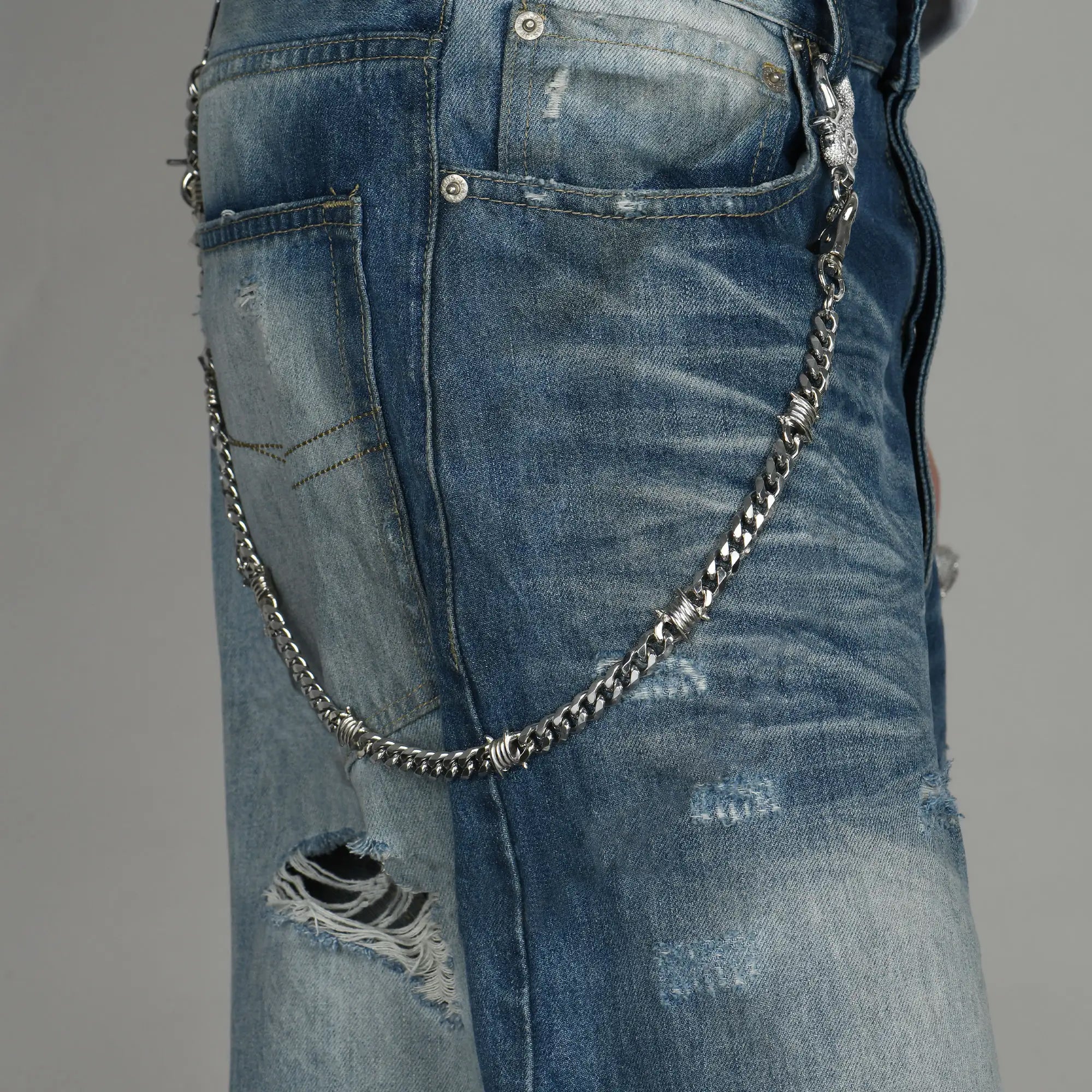 Thorned Cuban Wallet Chain