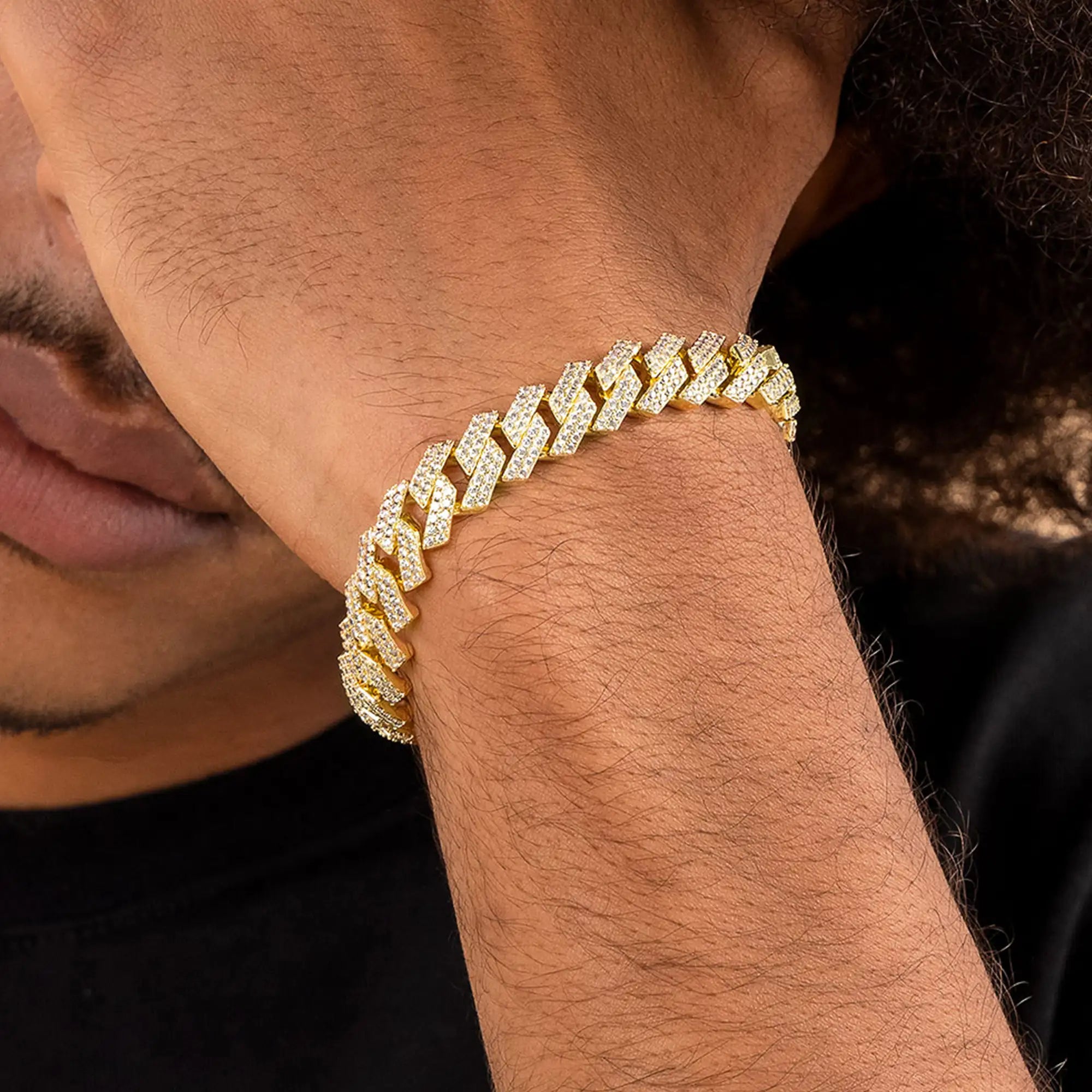 Moissanite Round Cut Prong Cuban Link Bracelet - 10mm