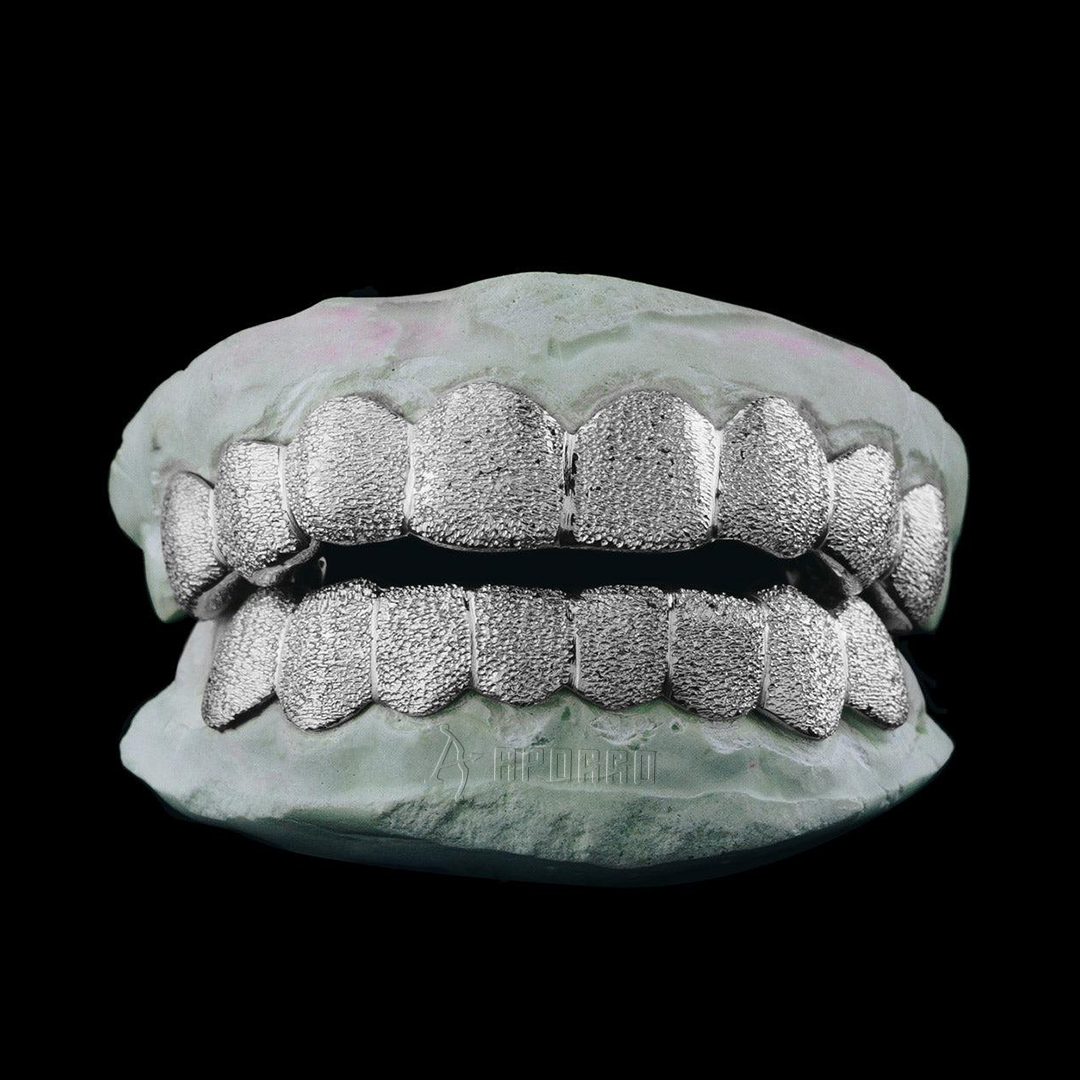 Custom Diamond Dust Grillz