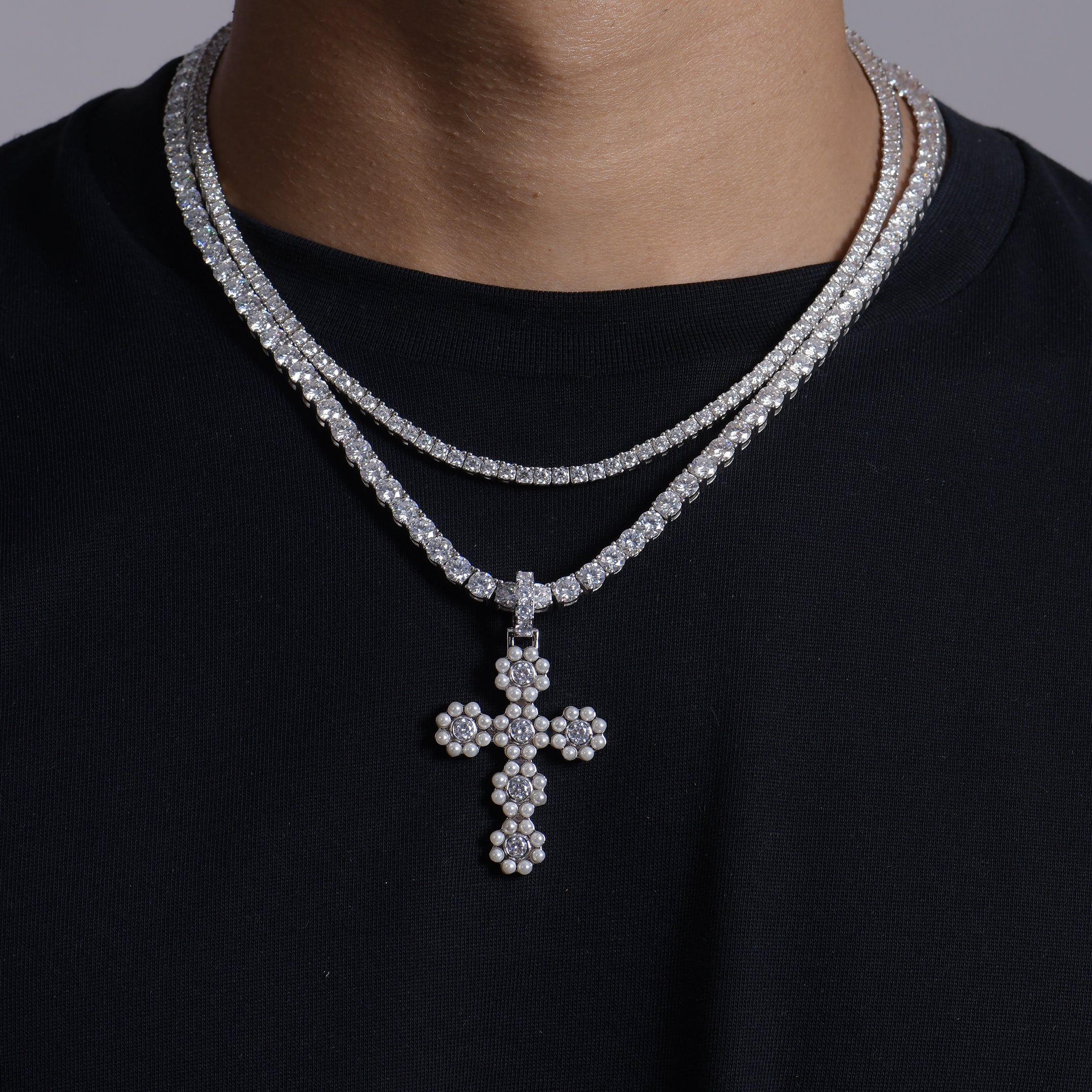 Women's Halo Pearl Brilliant Cross Pendant