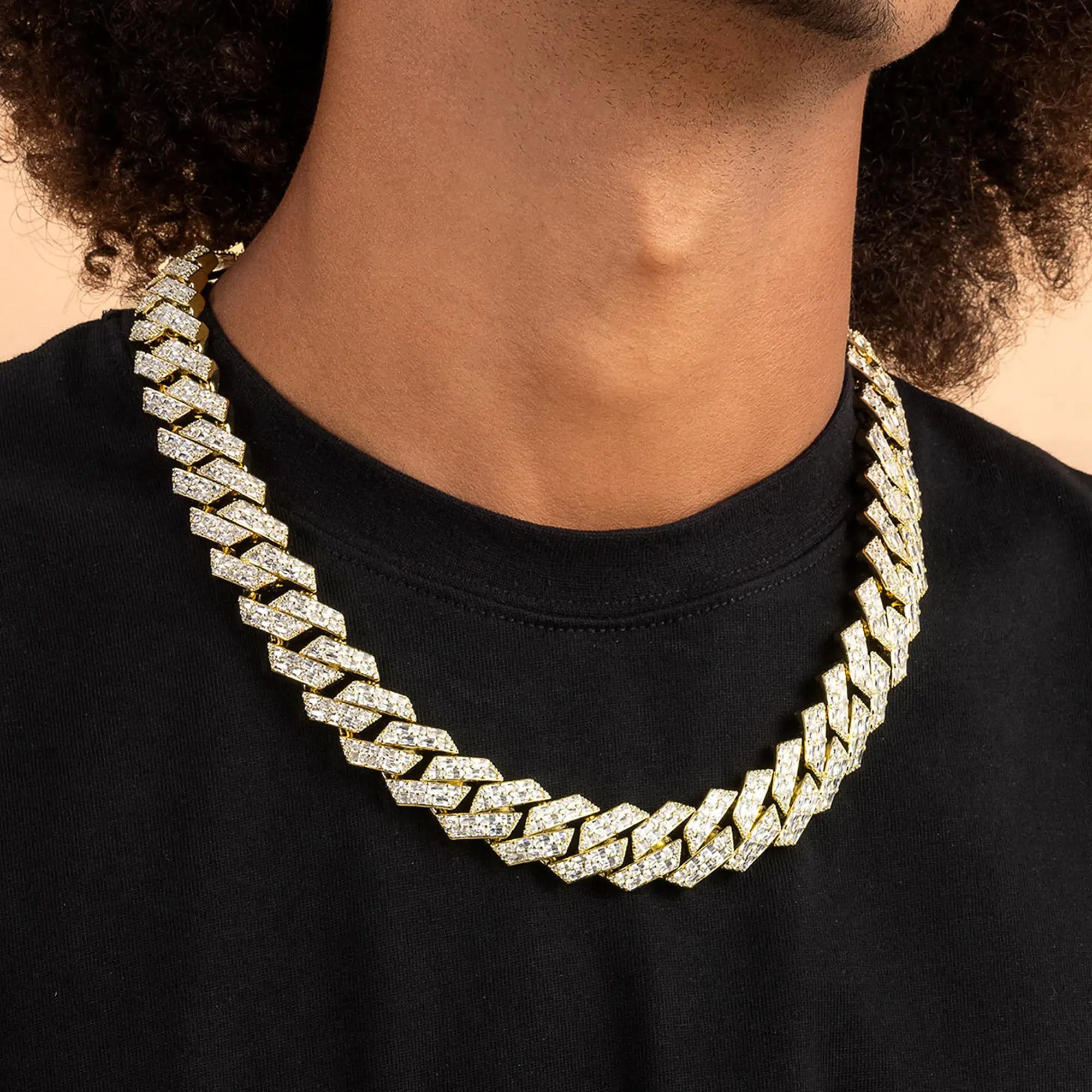 Moissanite Emerald Cut Prong Cuban Link Chain - 19mm