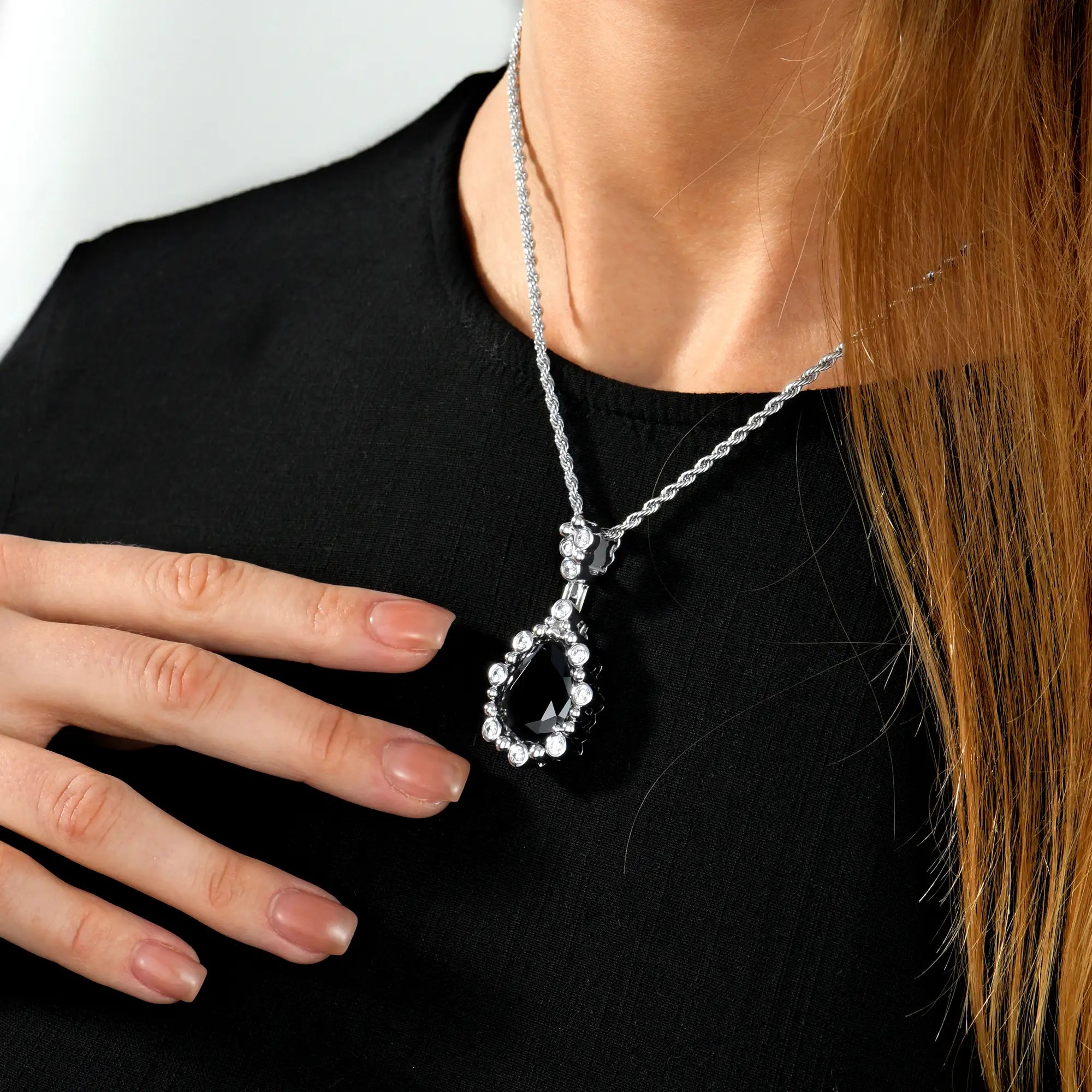 Women's Enigma Black Teardrop Pendant