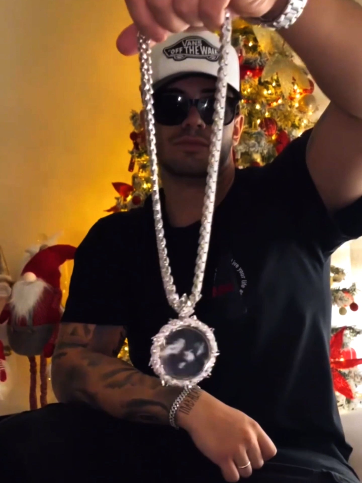 Load video: