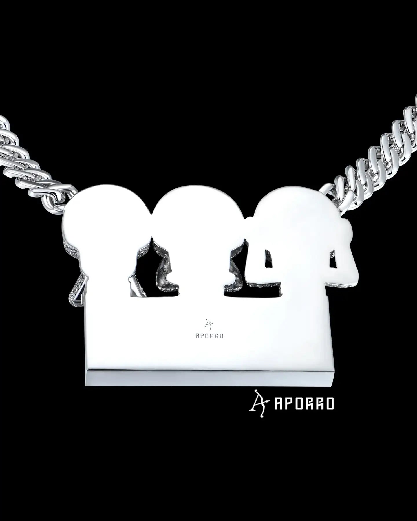 APORRO Premium Custom Skulls Necklace