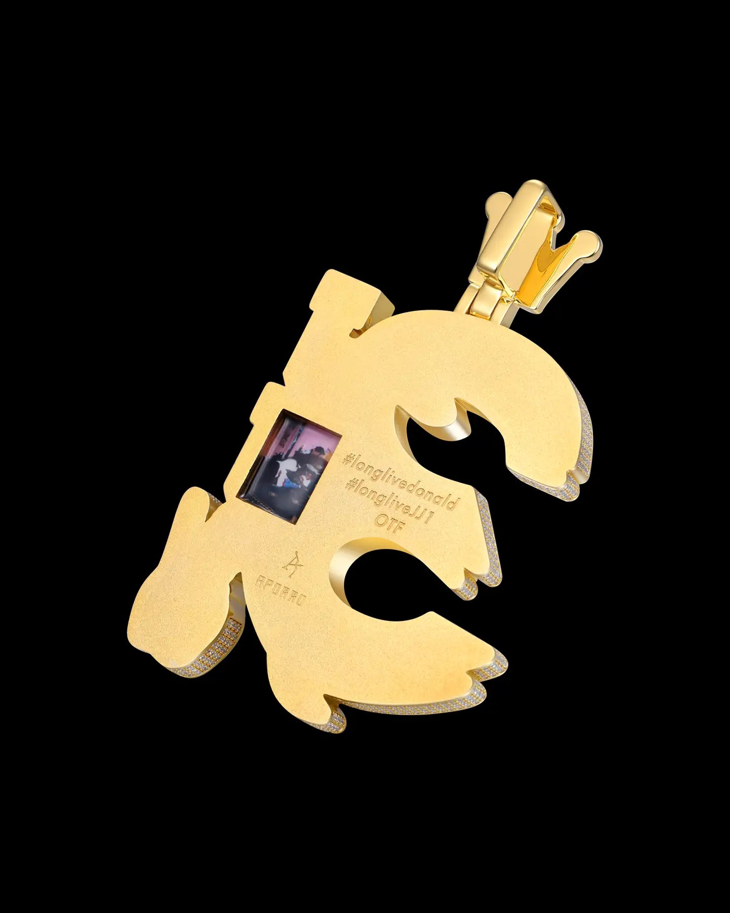 APORRO Premium Custom Fully Iced Number 3 Pendant
