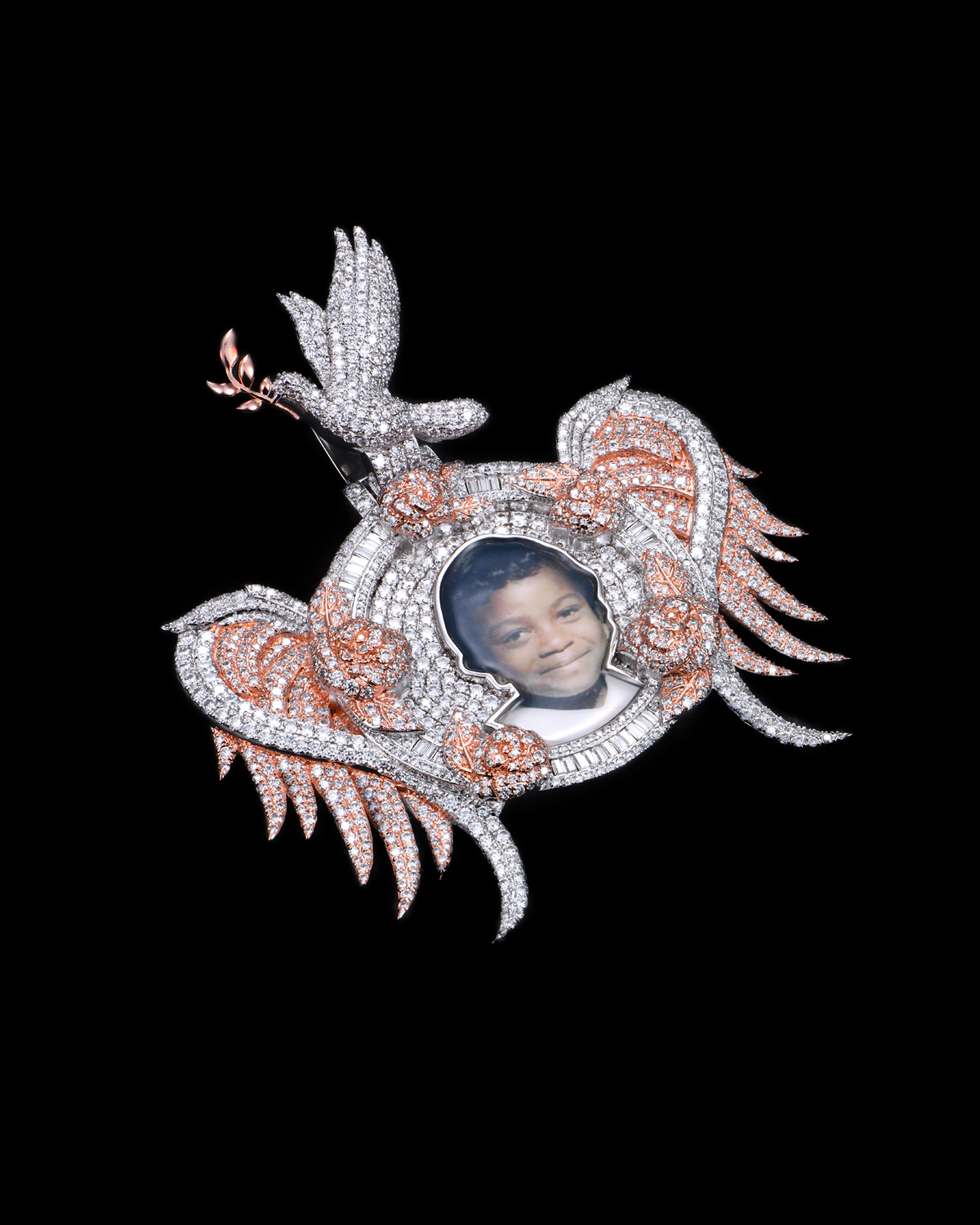 APORRO Premium Custom Fully lced Out Wing Photo Pendant