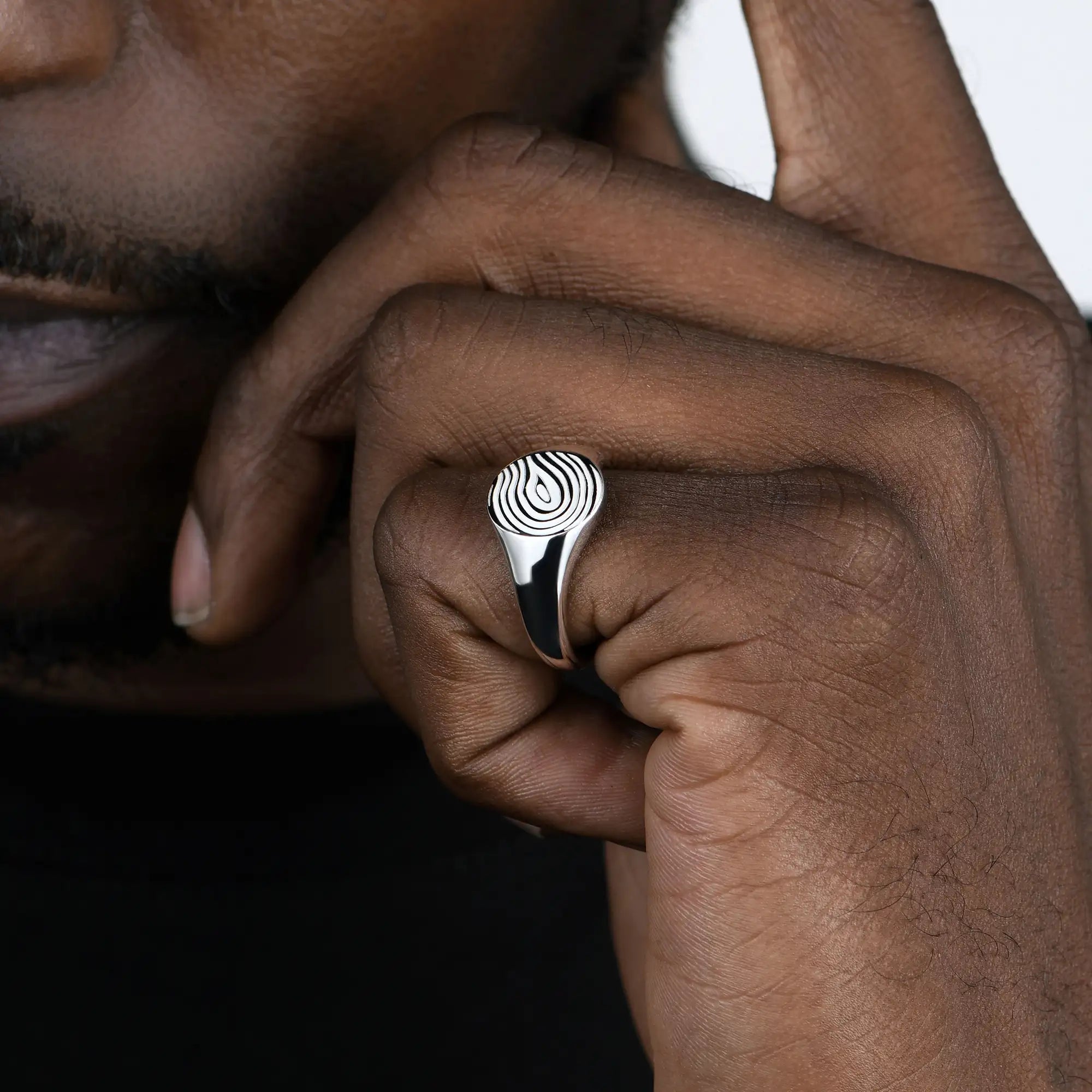 Custom Oval Signet Ring - Fingerprint
