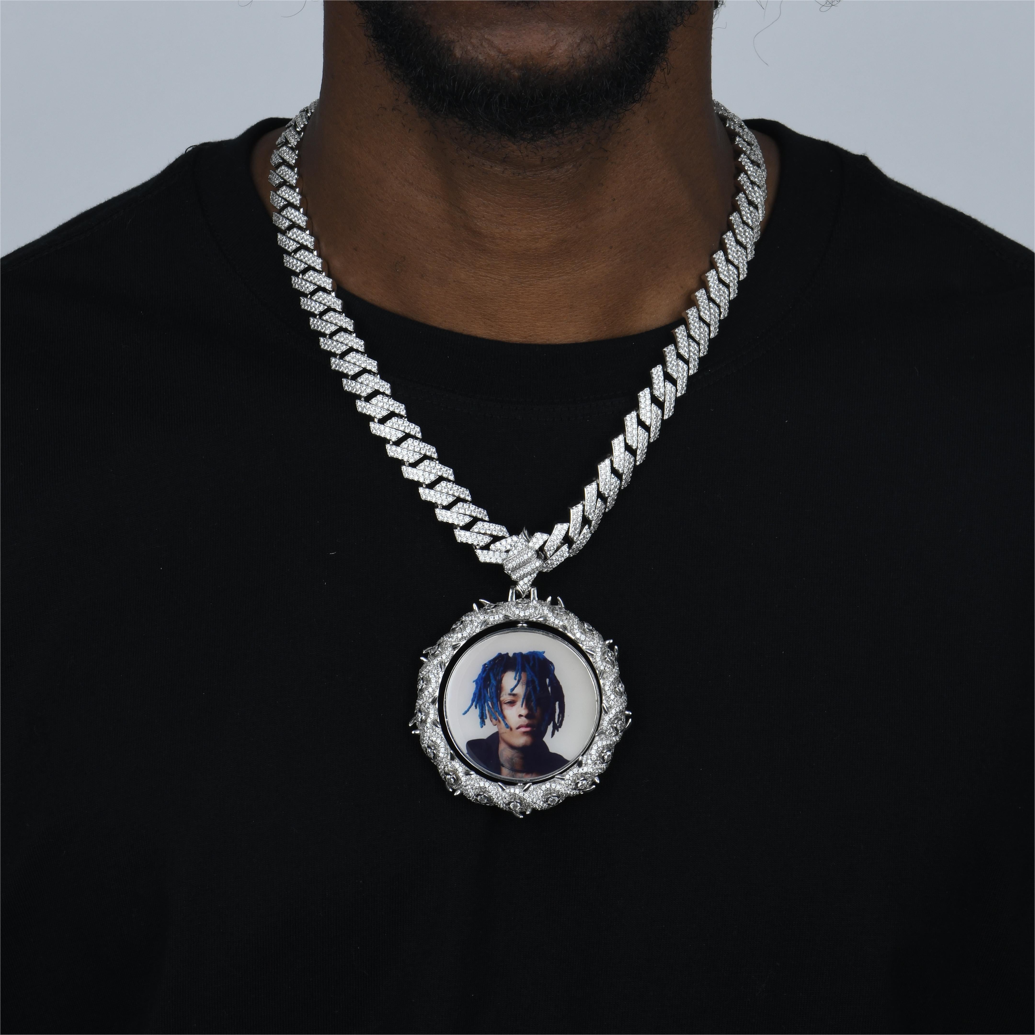 Custom Rotating Double Sided Moissanite Thorns Photo Necklace Pendant