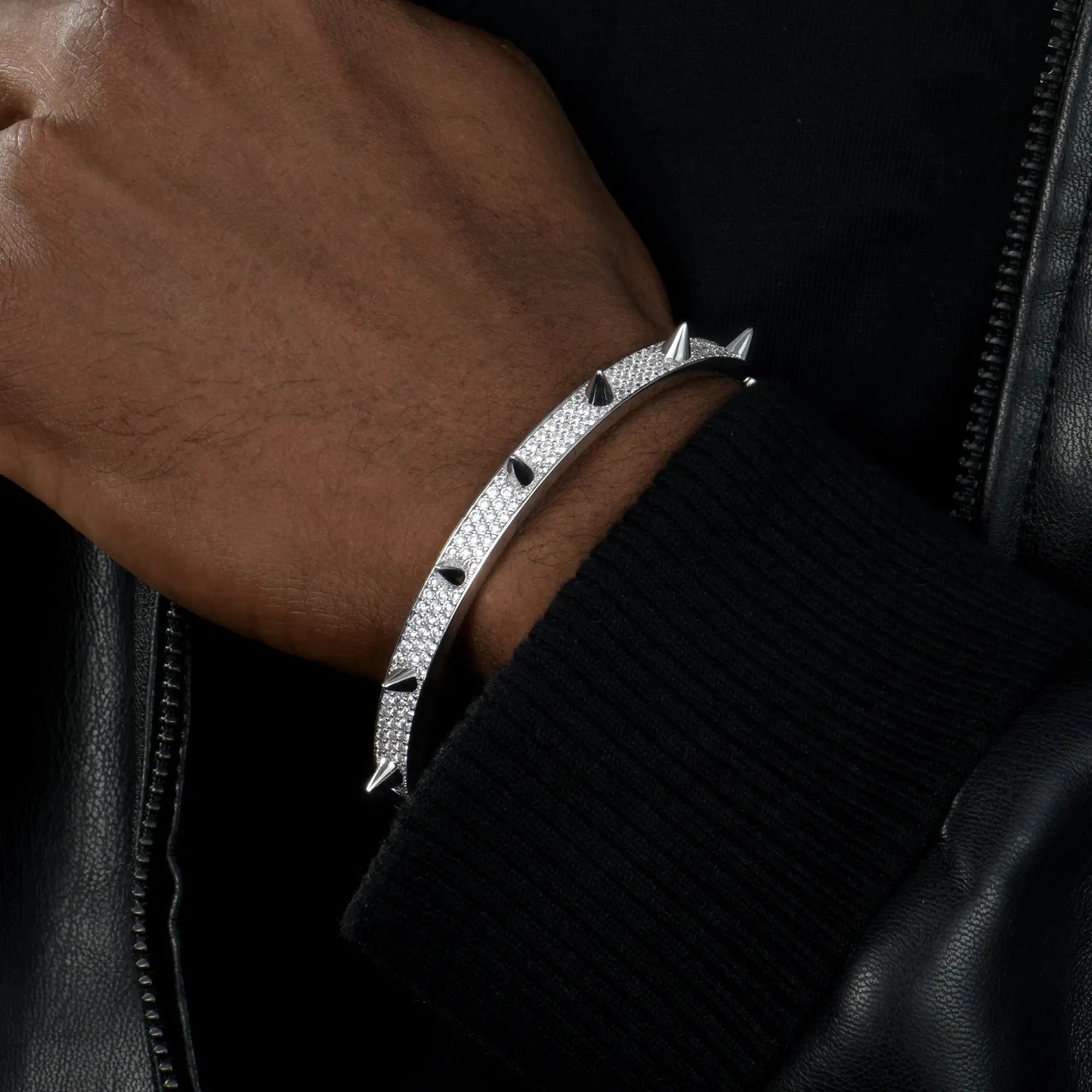 Spike Bangle Bracelet - 7mm