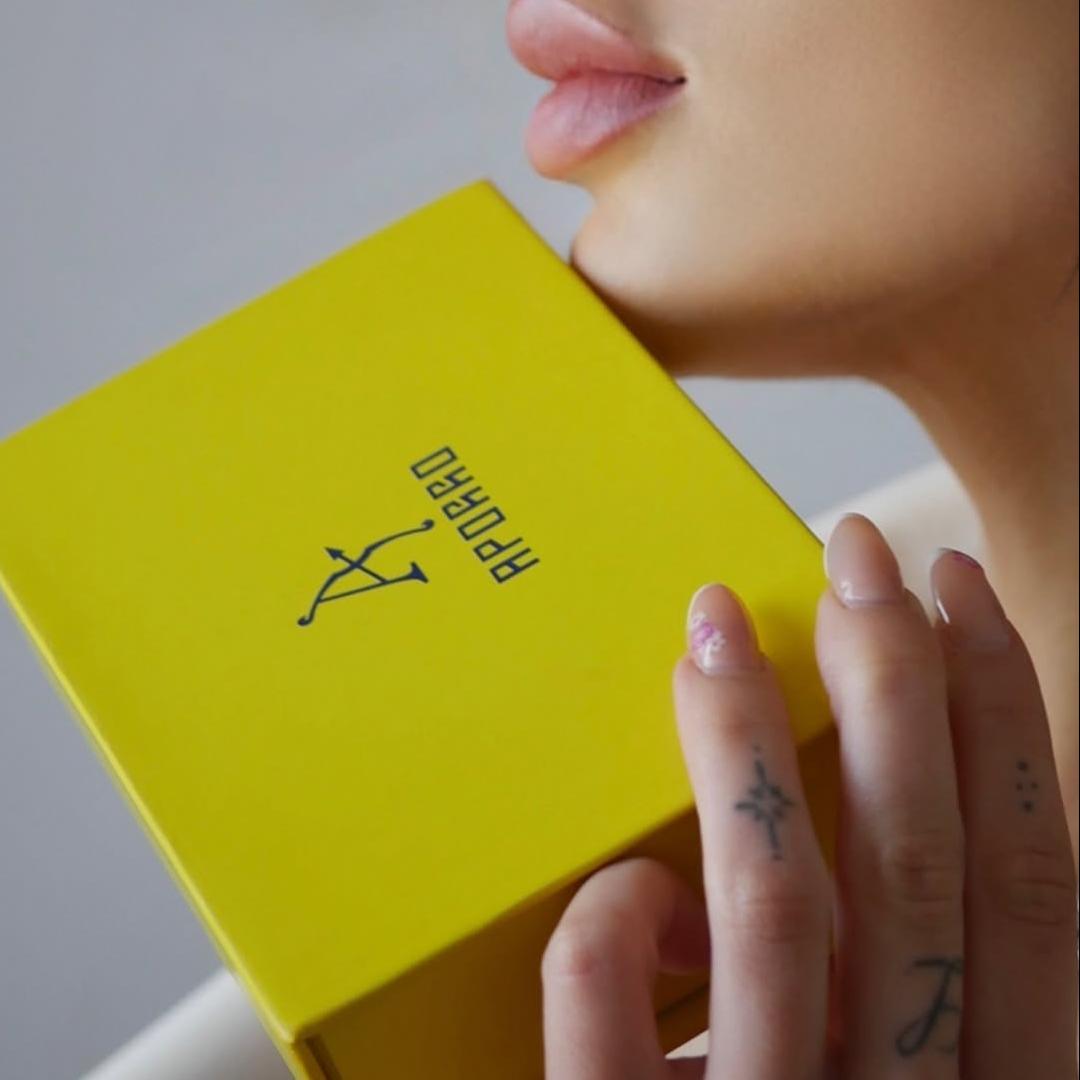 APORRO Exclusive Gift Package
