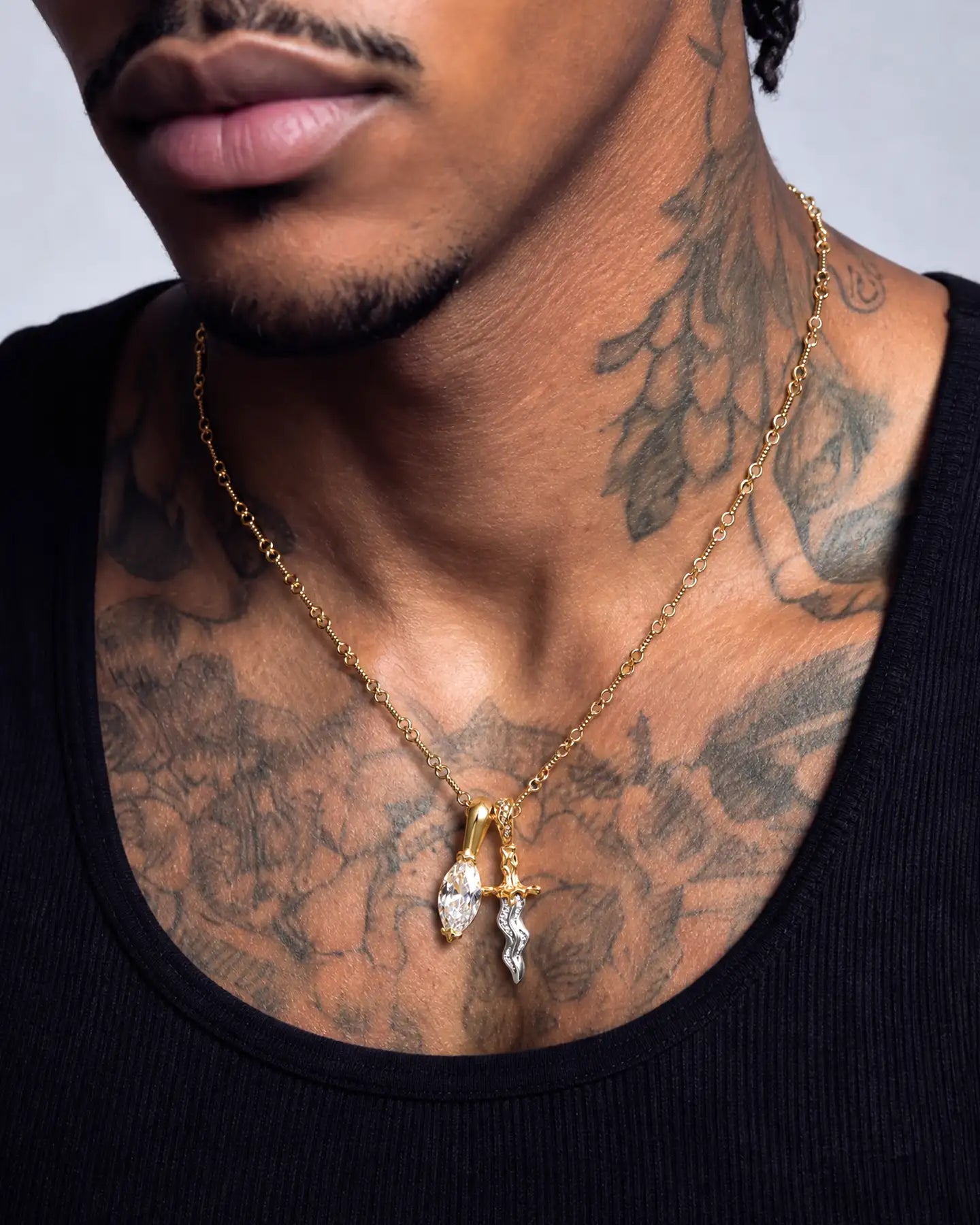 22K Marquise Cut & Melted Dagger Pendant Set