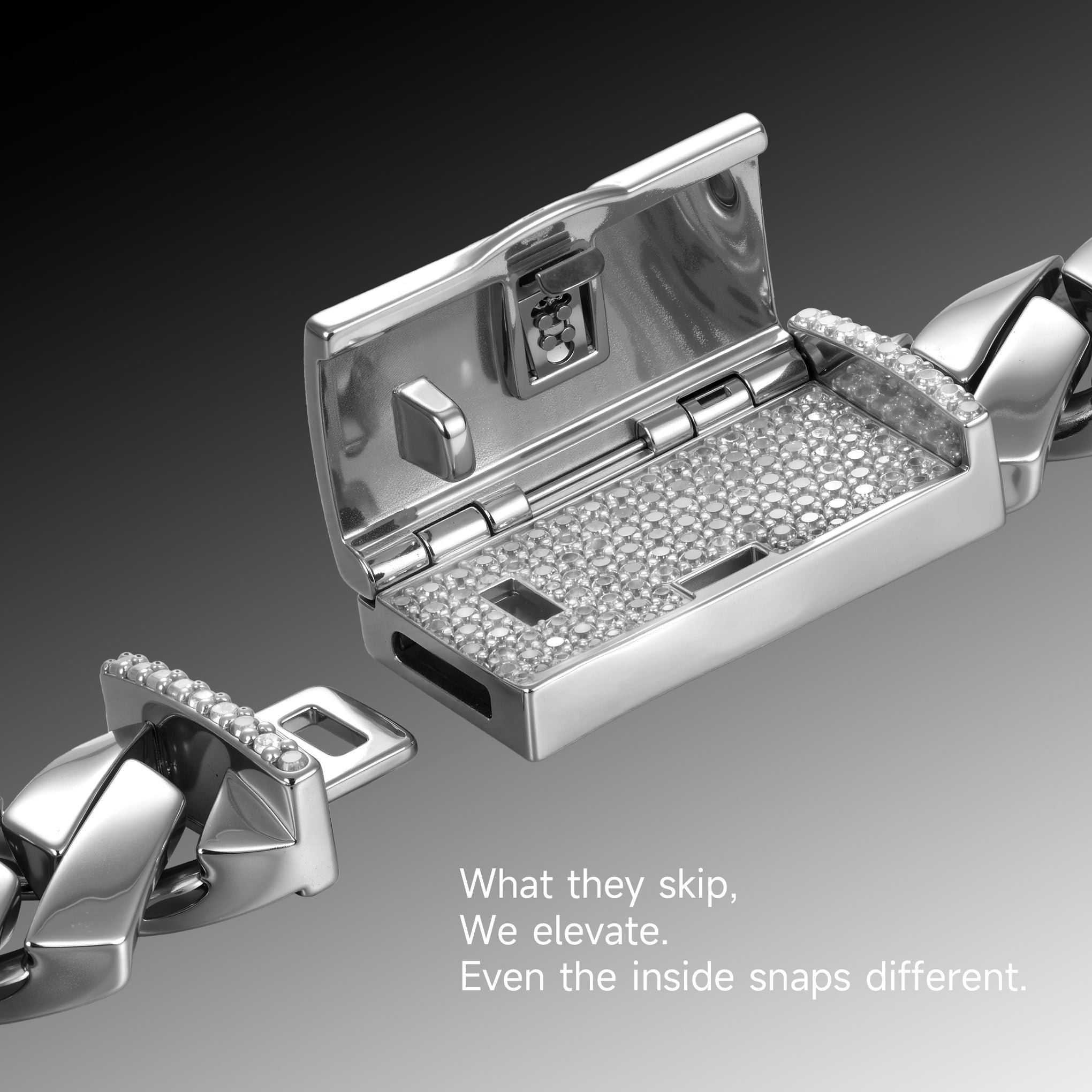 Women's Plain Gold Prong Cuban Link Chain - 8mm