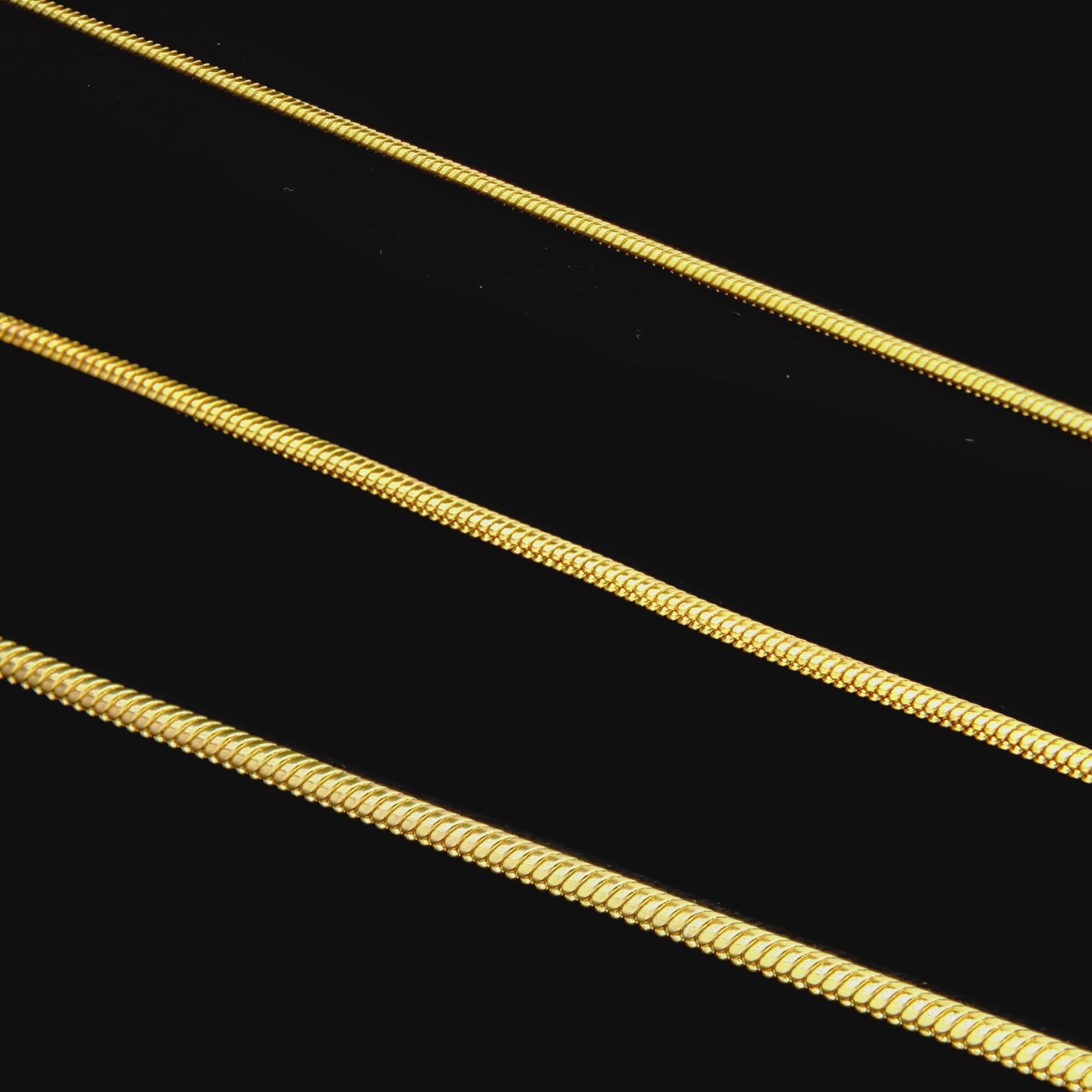 Women's Snake Chain