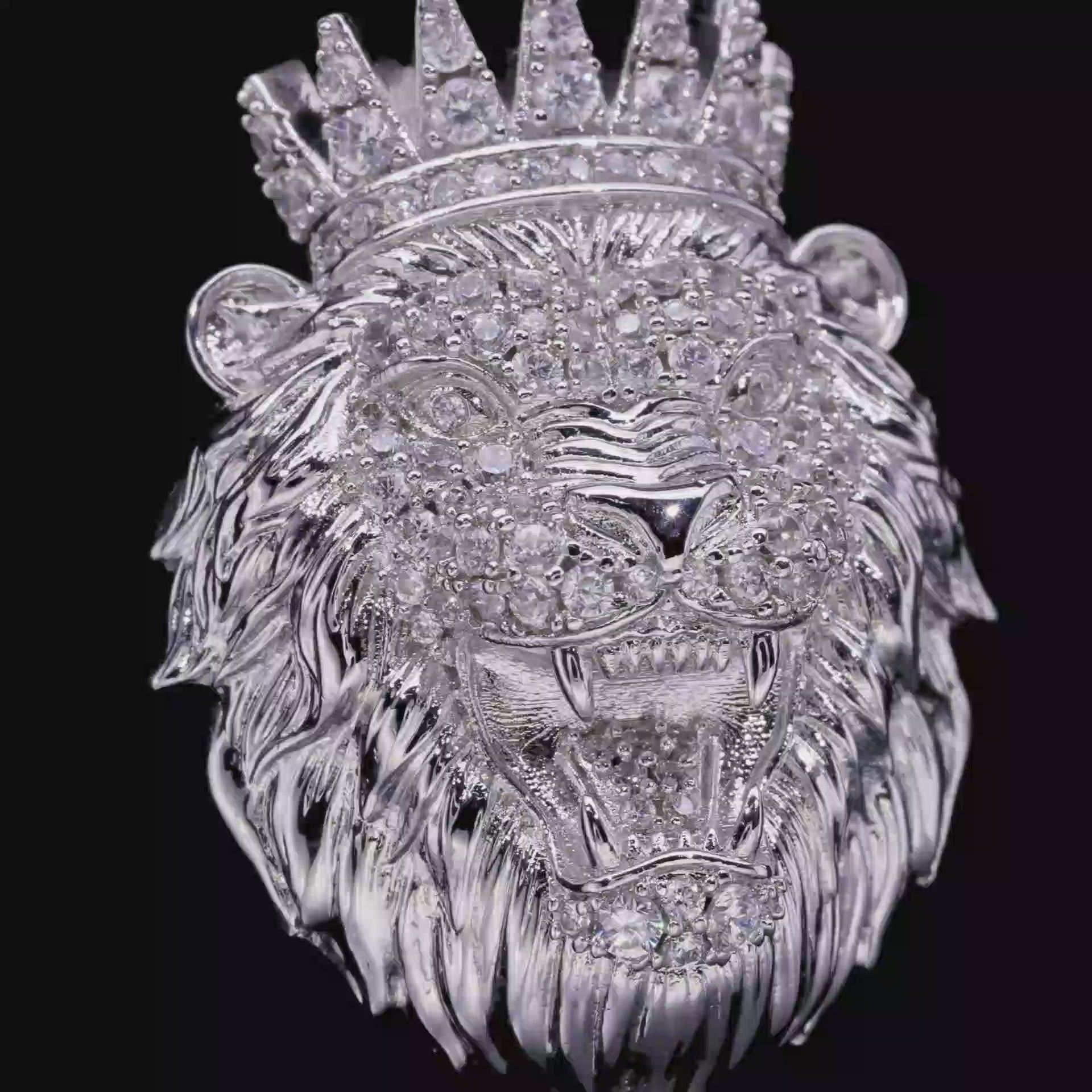 Crowned Lion Pendant - Style 6