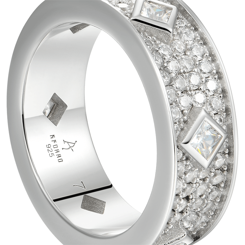 Women's Edgy Band Ring