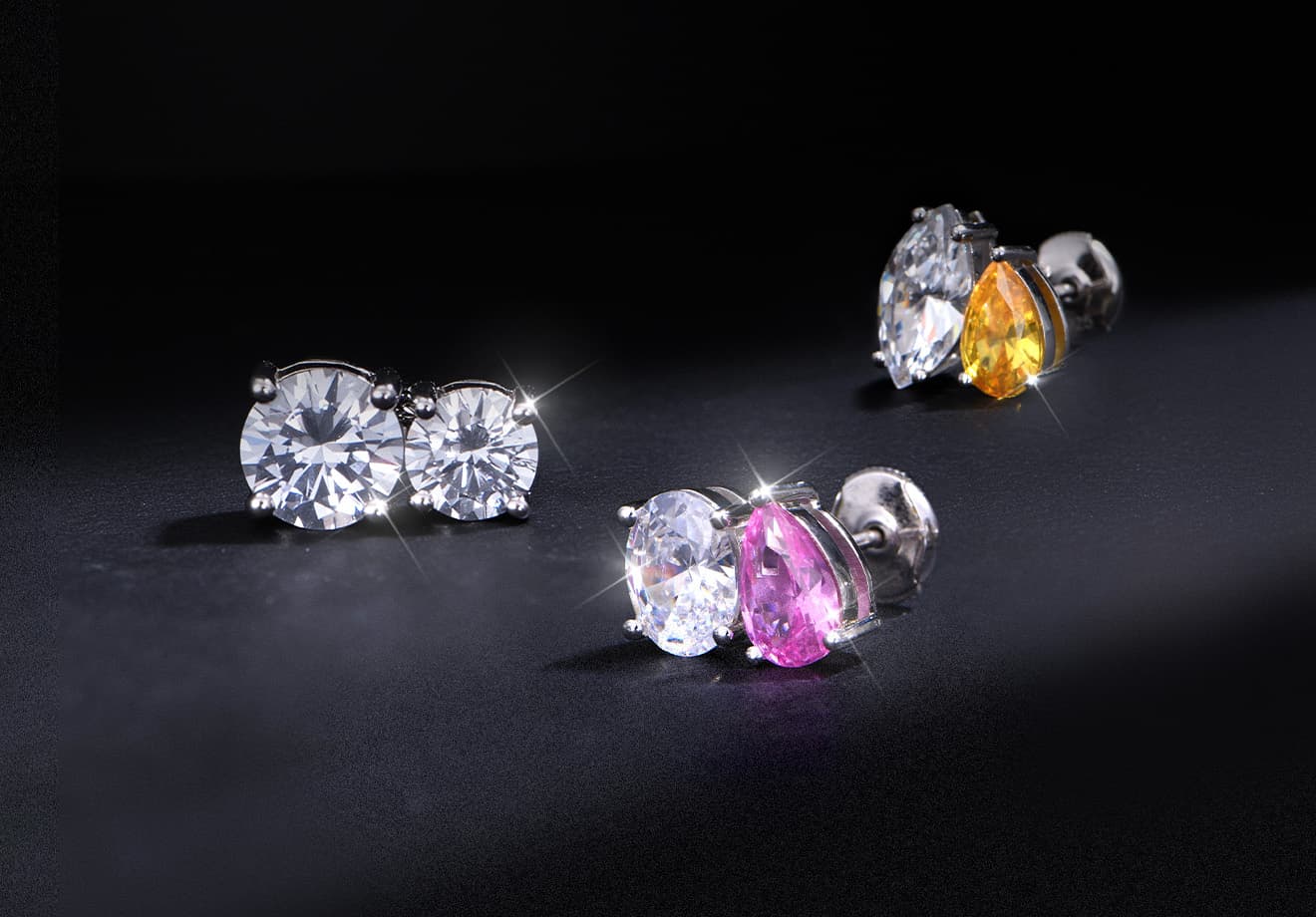 Moissanite hip hop jewelry featuring bold, iced-out styles.