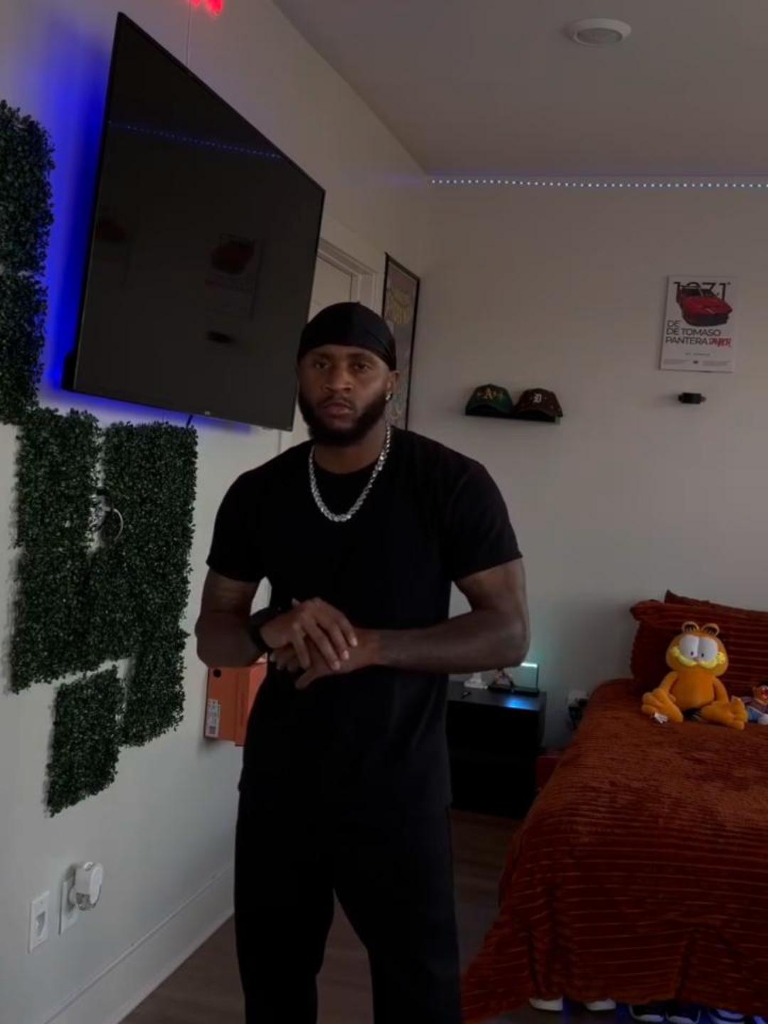 Load video: 