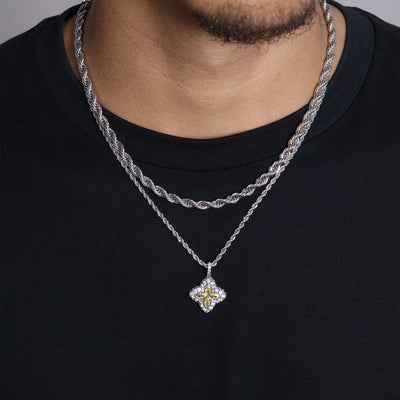 Iced Luminous Clover Pendant - Yellow Diamond