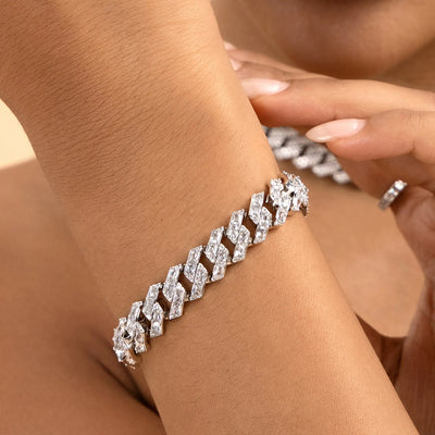 Emerald Cut Prong Cuban Link Bracelet - 10mm