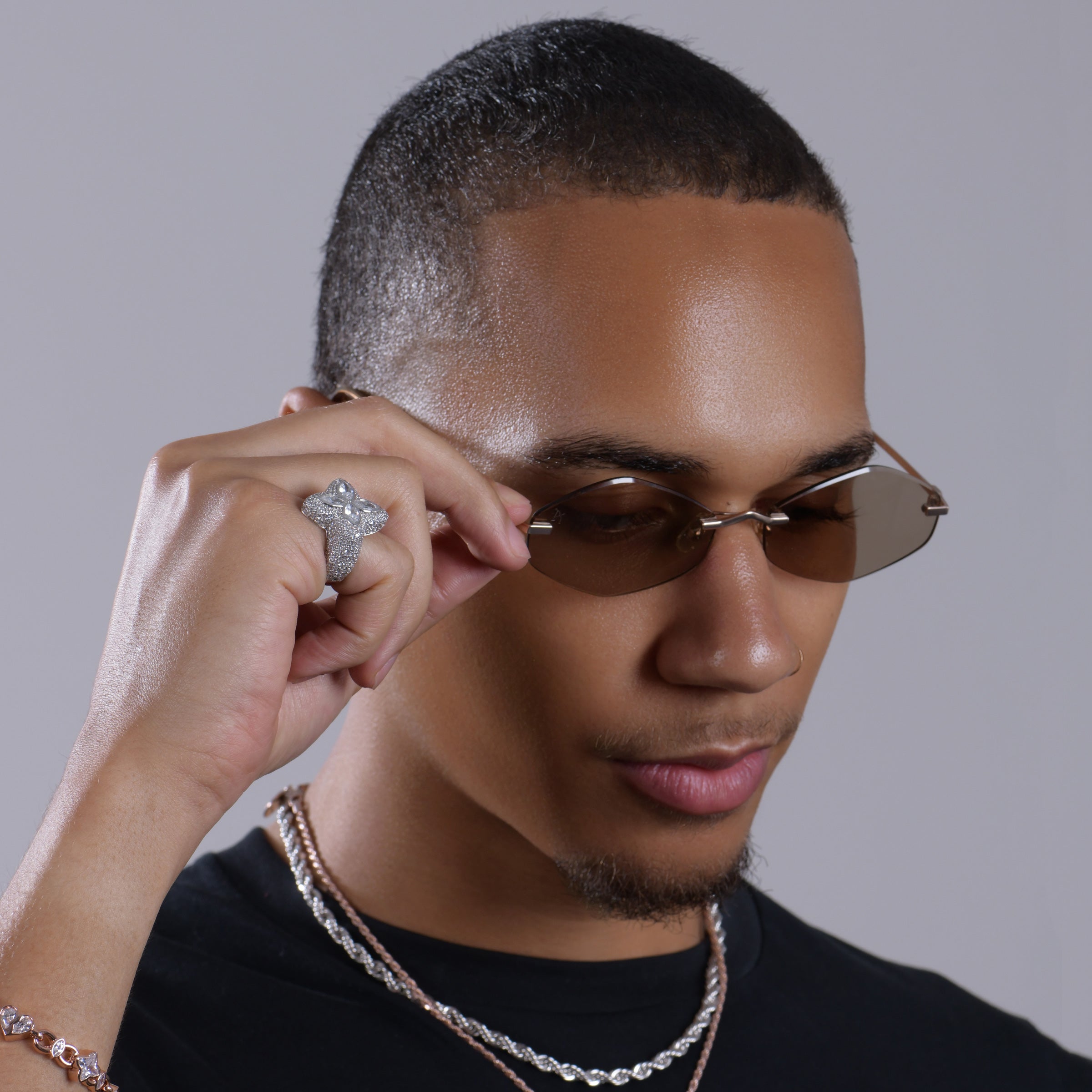 APORRO Olive Glint Sunglasses + Leather Case
