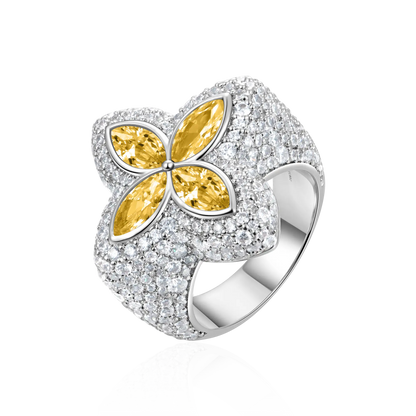 Moissanite Luminous Clover Ring - Yellow Diamond