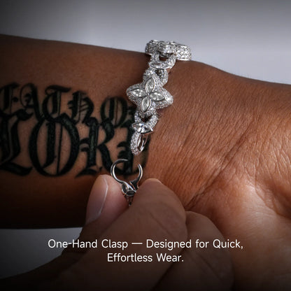 Iced Luminous Clover Bracelet - White Diamond