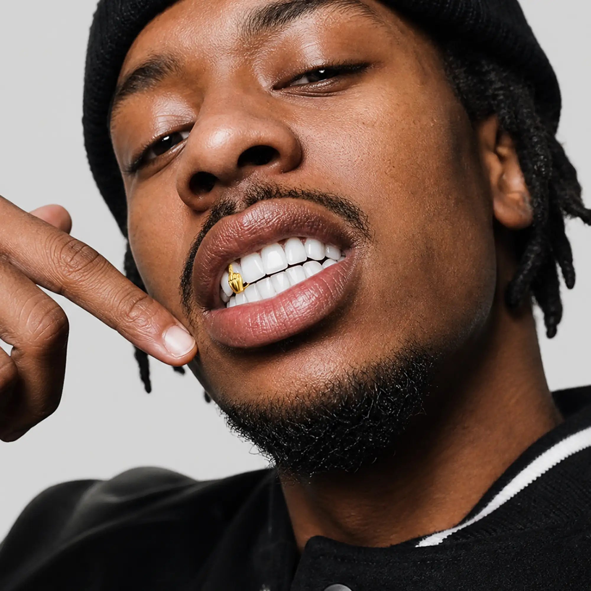 Custom Rebel Hand Grillz