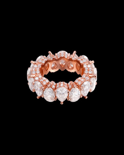 APORRO Premium Iced Out Pear Cut Stone Ring