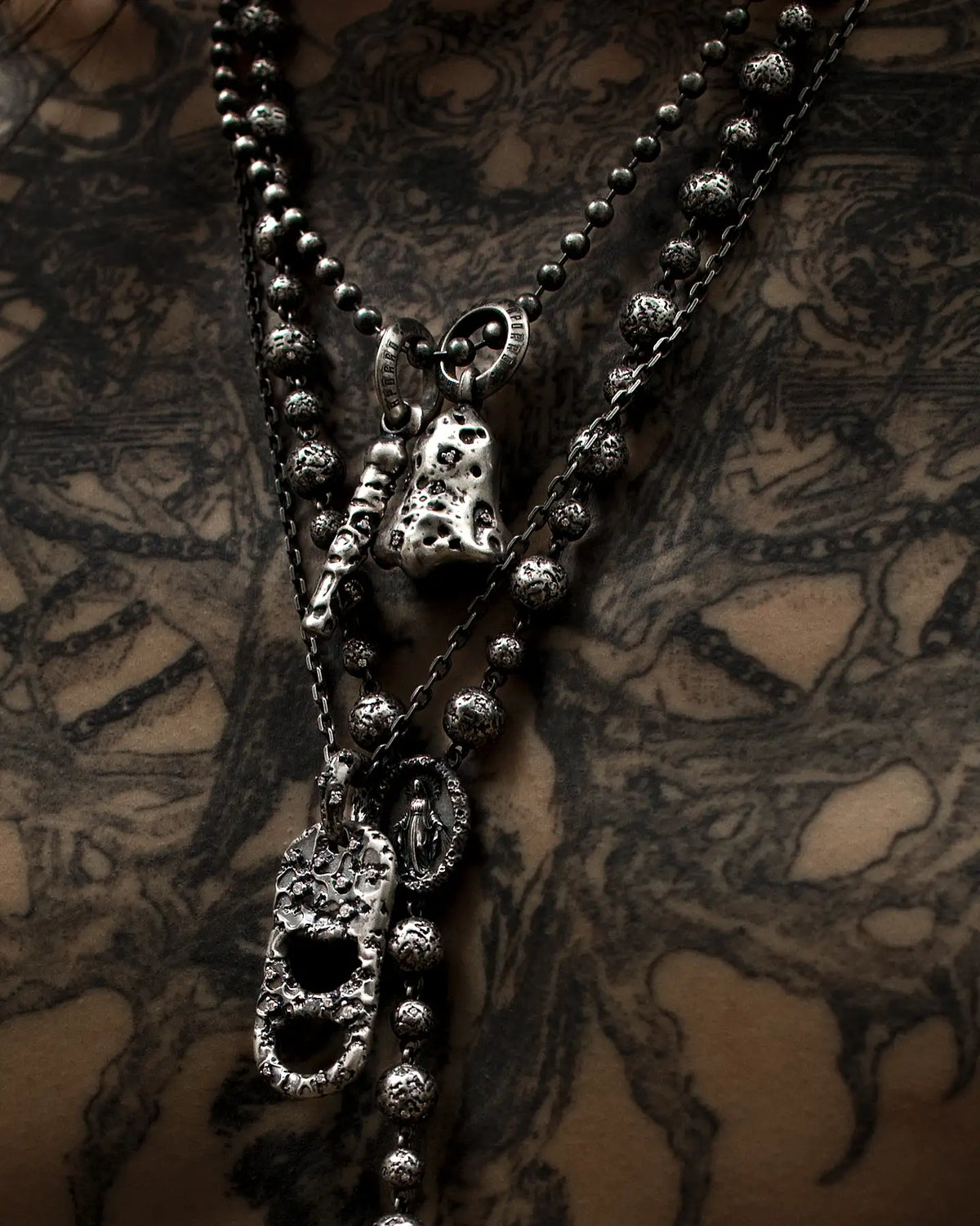 RECLAIMED PULL TAB PENDANT