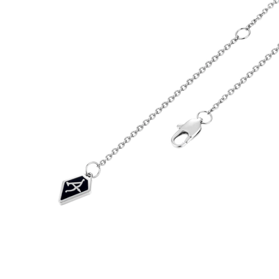 Custom Old English & Manta Name Necklace Set