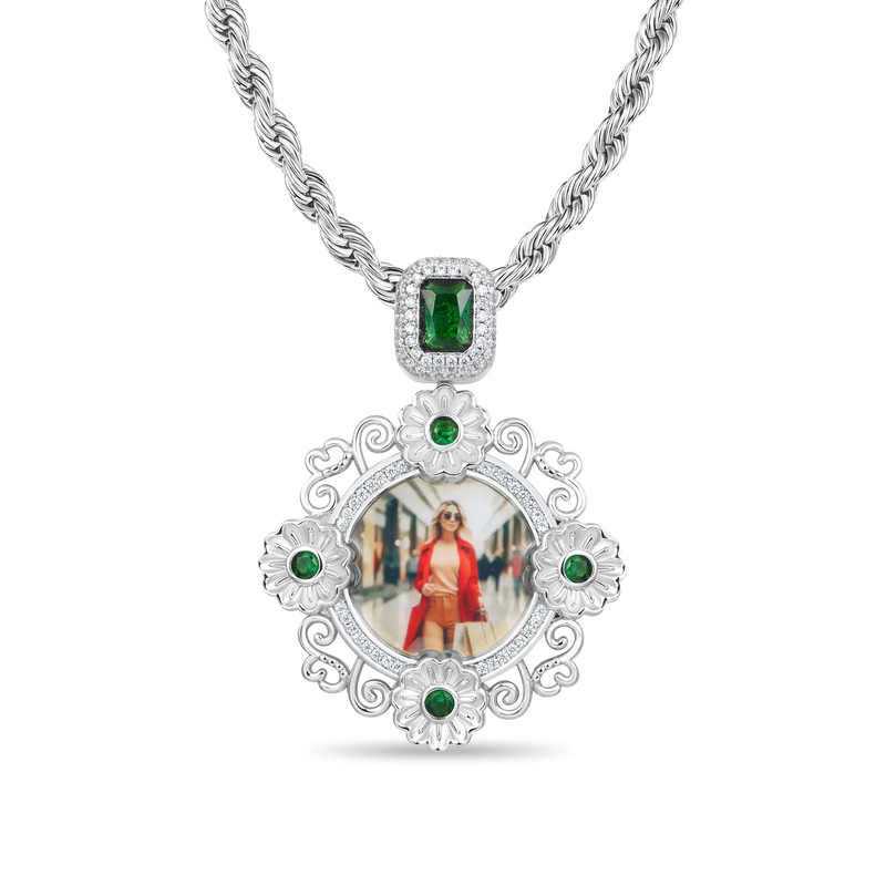 Custom 35MM Daisy Photo Frame Pendant