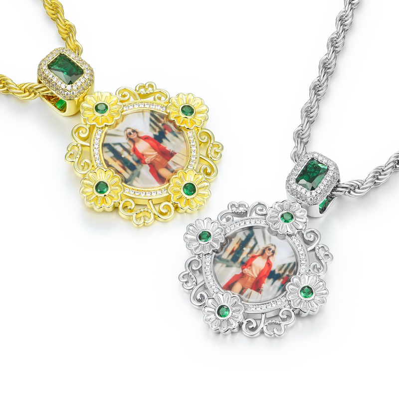 Custom 35MM Daisy Photo Frame Pendant