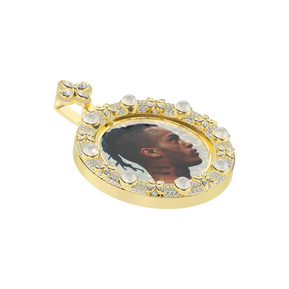Custom Clover Pearl Reversible Photo Frame Pendant