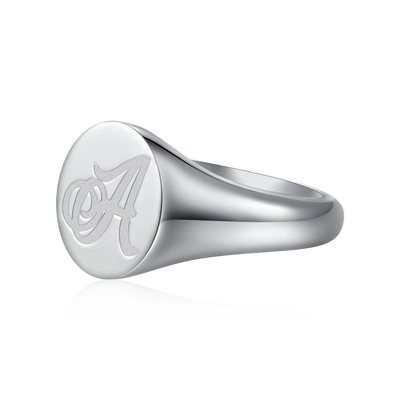 Custom Oval Signet Ring - Letter