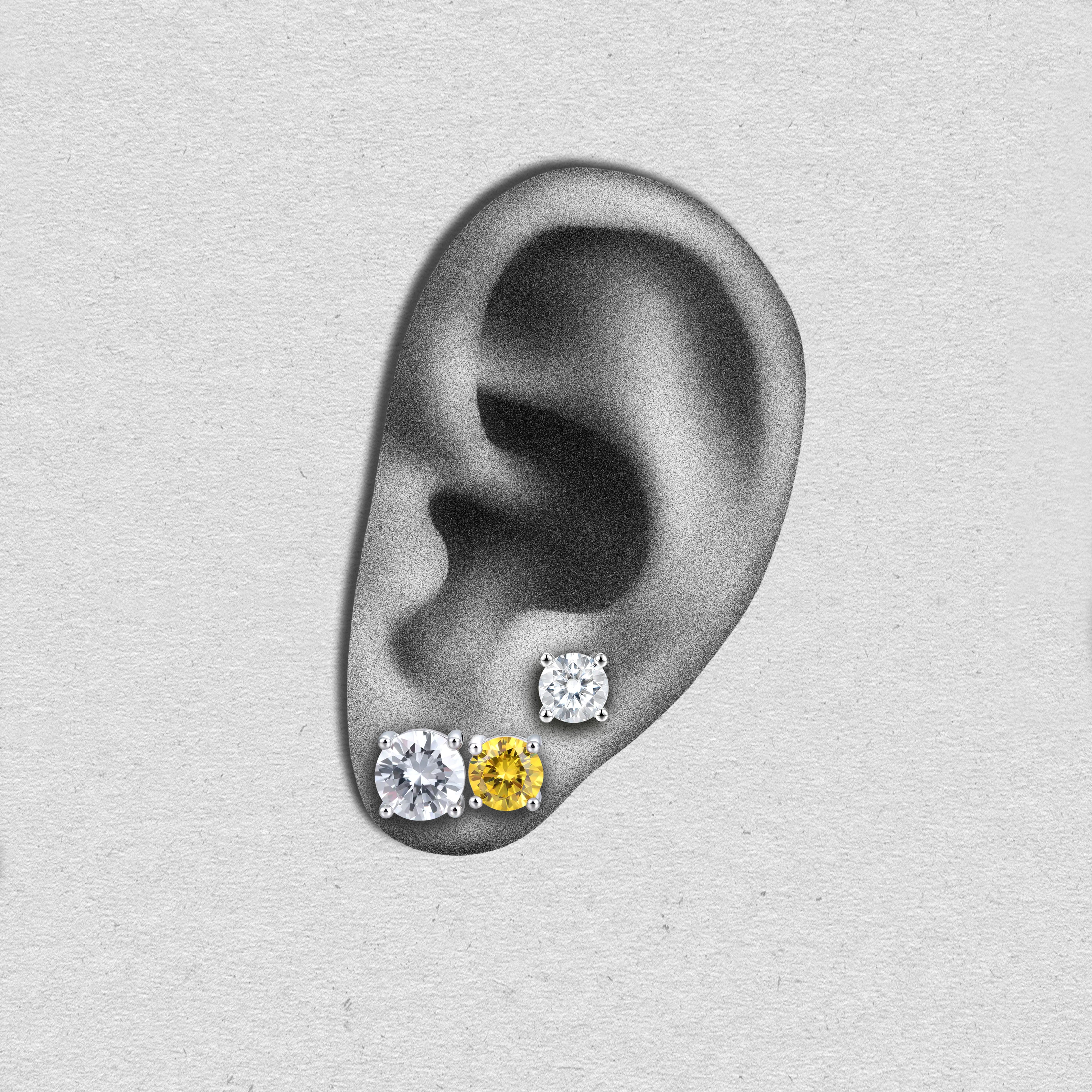 Moissanite Toi et Moi & Round Cut Stud Earring Set