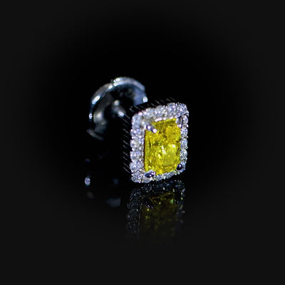 S925 Crushed Ice Emerald Cut Stud Earring - Fancy Green