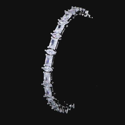 Iced Luminous Clover + Refined Luster Tennis Bracelet Gift Set