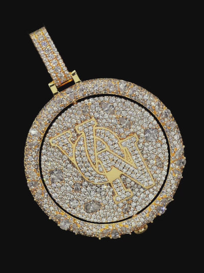 APORRO Premium Custom Legacy Spinner Medallion Pendant