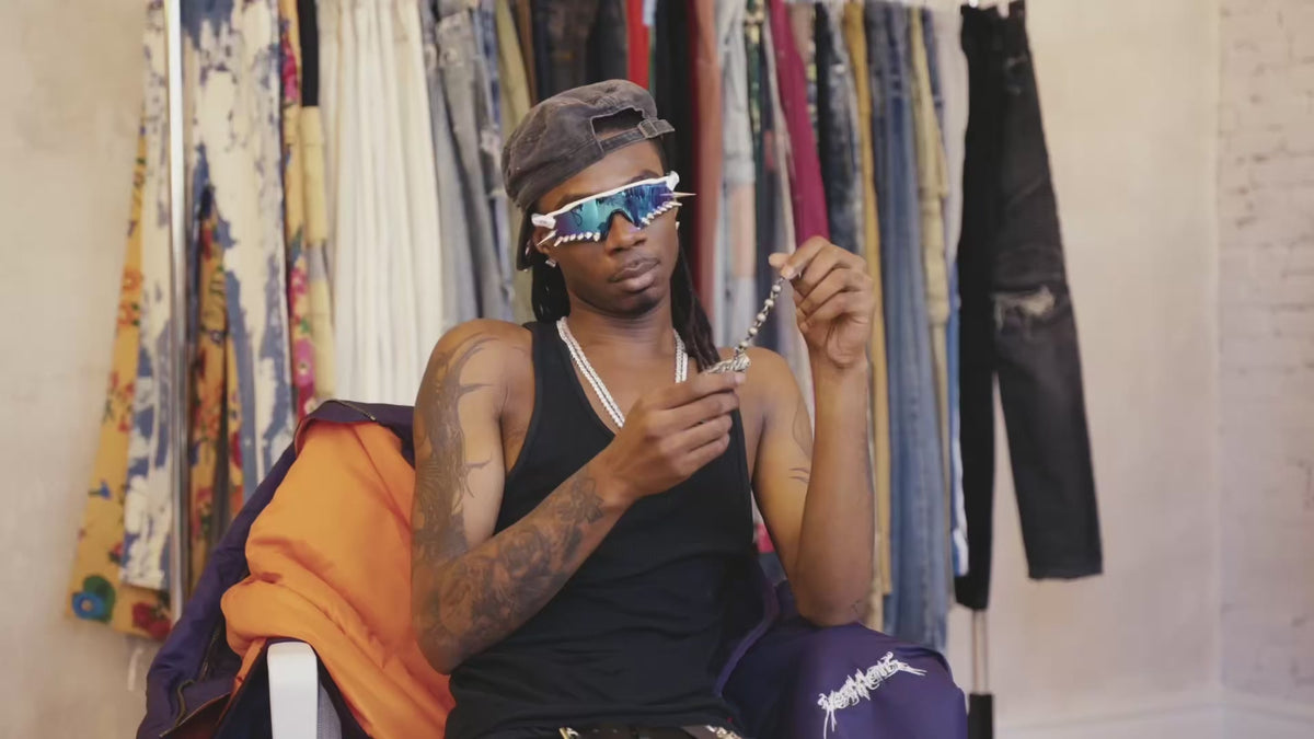 Load video: 