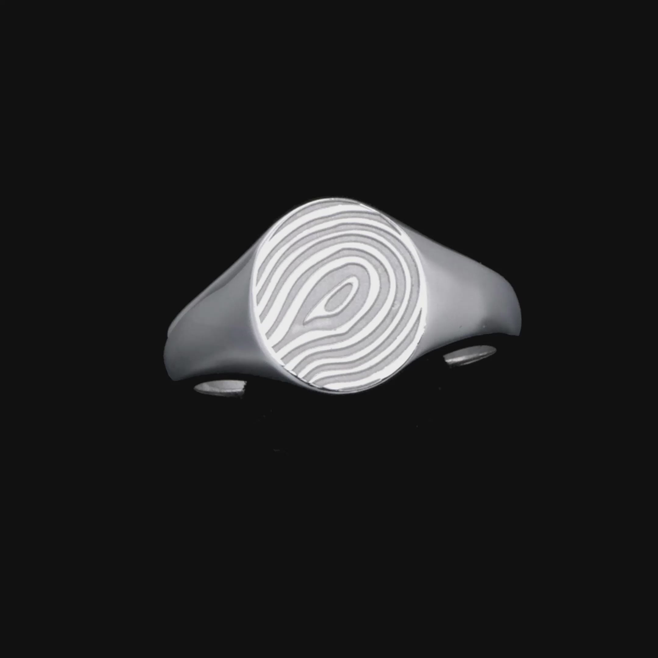 Custom Oval Signet Ring - Fingerprint