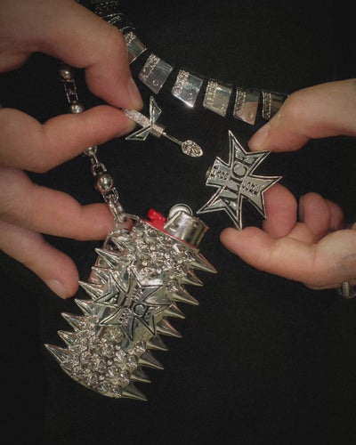 APORRO × ALICE HOLLYWOOD GODSTAR LIGHTER LEASH