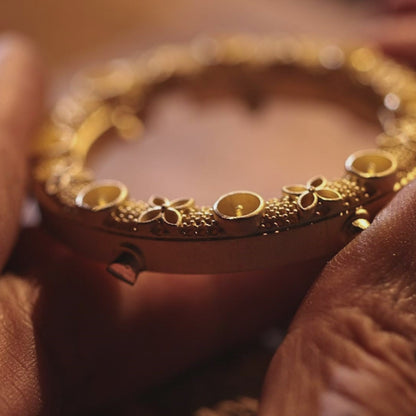 Custom Clover Pearl Reversible Photo Frame Pendant