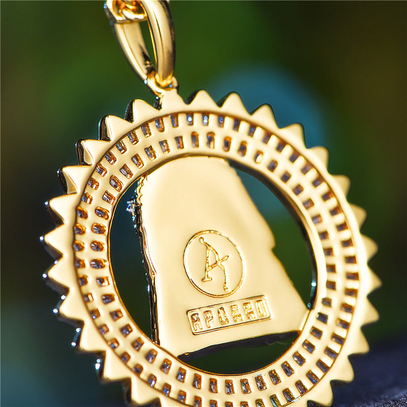 Holly Iced Jesus Pendant - APORRO