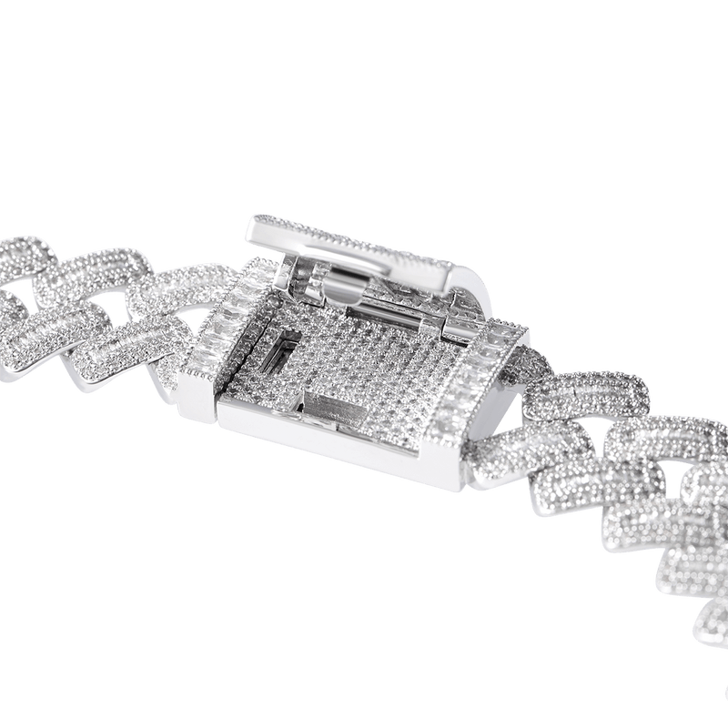 APORRO Logo Prong Baguette Cut Cuban Link Chain - 19mm - APORRO