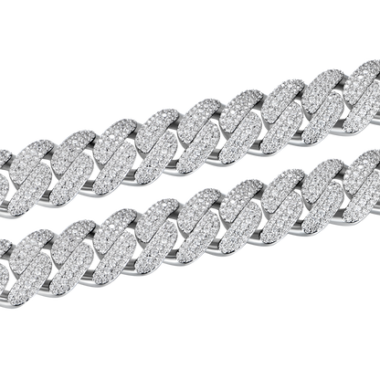 Custom Halo Round Cut Cuban Link Name Neclace Chain